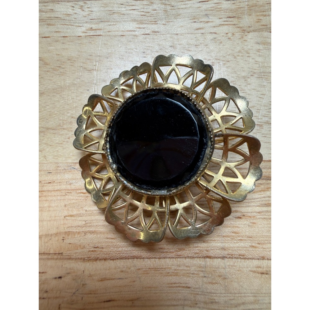 Vintage Gold Tone Black Cabochon Filigree Floral Brooch Pin Gothic Dark Academia